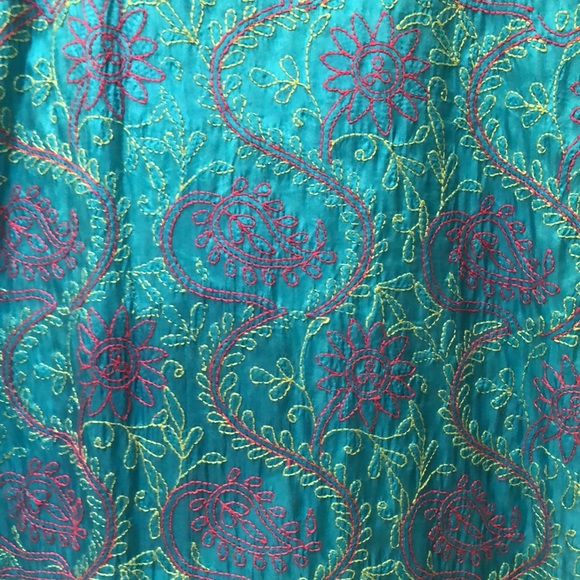 Hand-embroidered Silk Turquoise Tunic Sz. M from India - Picture 3 of 11
